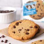 Lenny & Larry's The Complete Cookie, White Chocolaty Macadamia - Image 2